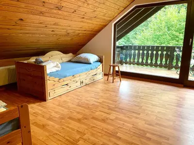 Ein Bett oder Betten in einem Zimmer der Unterkunft Odw homes - naturnahe Wohnung im Landhaus