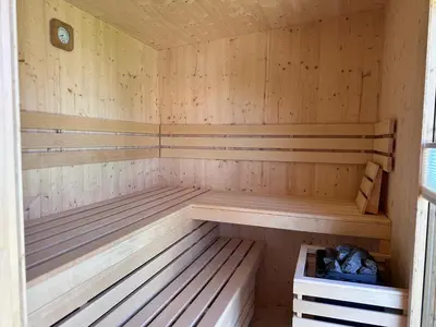 Grundriss der Unterkunft Ferienhaus Wein & Wald mit Gartensauna, eigenem Garten, Landau Pfalz