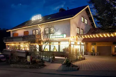 Das Gebäude in dem sich das Hotel befindet