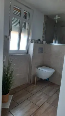 Ein Badezimmer in der Unterkunft Altstadthäuschen mit charm , nähe Heidelberg castle, Neckarufer