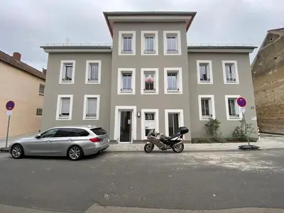 Das Gebäude in dem sich die Ferienwohnung befindet