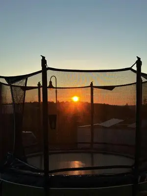 Blick auf den Sonnenuntergang/Sonnenaufgang von der Ferienwohnung aus oder aus der Nähe