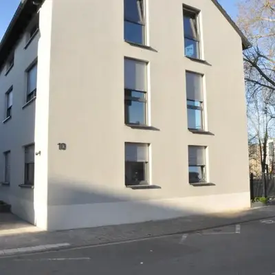 Modern Apartment in B'heim EG Nr 2