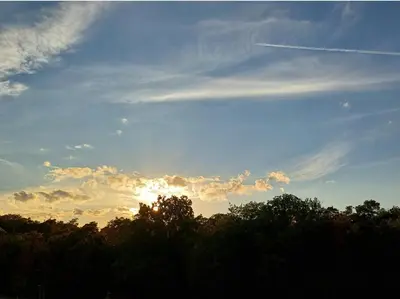 Blick auf den Sonnenuntergang/Sonnenaufgang von der Ferienwohnung aus oder aus der Nähe