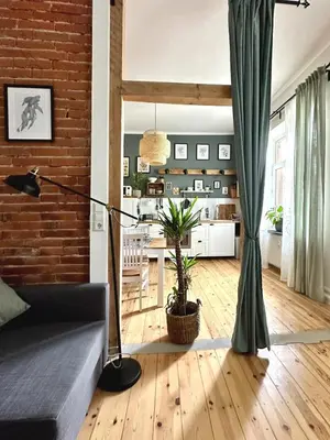 Ein Bett oder Betten in einem Zimmer der Unterkunft COZEE - Comfy 3-room Apartment with Netflix