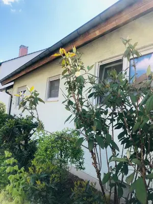 Ein Garten an der Unterkunft Wohnung Feldmann