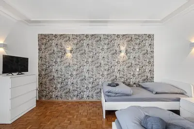 Ein Bett oder Betten in einem Zimmer der Unterkunft MONTEUR - Unterkunft für bis zu 7 Personen in 65479 Raunheim - GG13