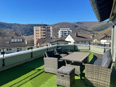 Ein allgemeiner Bergblick oder ein Berglick von der Ferienwohnung aus