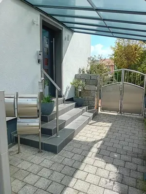 Ein Balkon oder eine Terrasse in der Unterkunft 2 Exklusiv Apartments nähe Heidelberg für 1-4 Personen mit großen Terrassen
