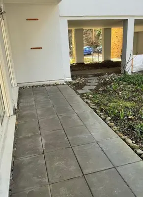 Ein Garten an der Unterkunft C&V 3 Personen 2 Zimmer WLAN SmartTV Boxspringbett