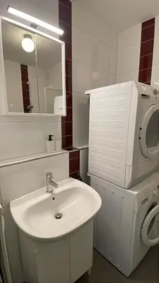 Ein Badezimmer in der Unterkunft Charmantes Familienrefugium im Zentrum von Ludwigshafen - Eleganz & Komfort Ideal fur Familien