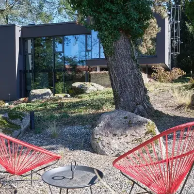 Architektenhaus Hello in Erbach mit High End Interieur zentral aber ruhig