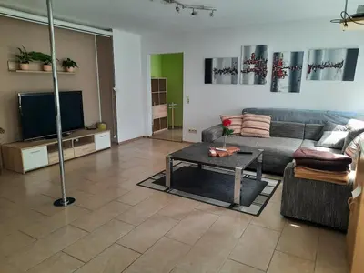 TV/Unterhaltungsangebot in der Unterkunft Dörrs vacation home with pool and garden