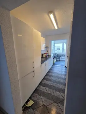 Küche/Küchenzeile in der Unterkunft Apartment mit Wintergarten - Knielingen Industriepark