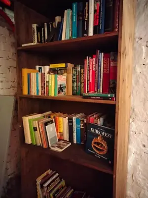 Die Bibliothek im Bed & Breakfast