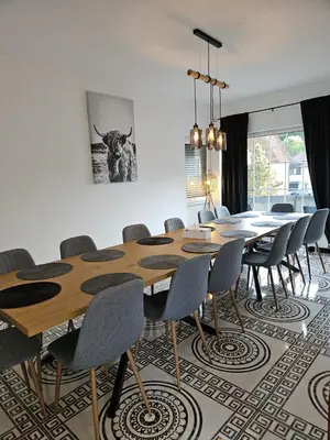 Ein Sitzbereich in der Unterkunft Gästehaus Schindhard