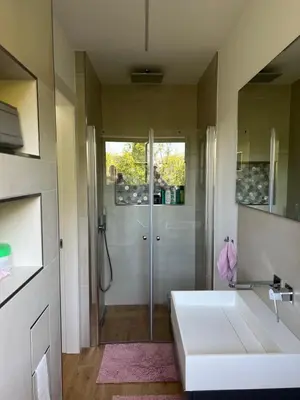 Ein Badezimmer in der Unterkunft ParkBlick Sulzbach