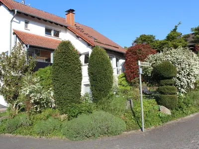 Ein Garten an der Unterkunft Ferienwohnung Rimbach im Odenwald