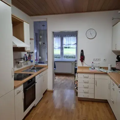 Küche/Küchenzeile in der Unterkunft Auf der Ried26 - Frisch renoviertes, charmantes Familien-Appartement mit 3 Schlafräumen