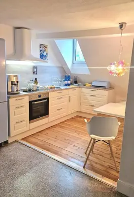 Küche/Küchenzeile in der Unterkunft 64 qm Harmonic Design mit Küche, ruhige und begrünte Lage , Innenstadt Ost