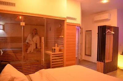 Ein Bett oder Betten in einem Zimmer der Unterkunft PrivateSpa - Meine Wellness Oase