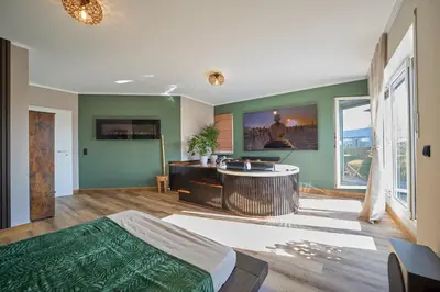 Ein Bett oder Betten in einem Zimmer der Unterkunft Home of spa