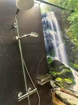 Ein Badezimmer in der Unterkunft Traumhafte Ferien für 2 in traumhafter Unterkunft