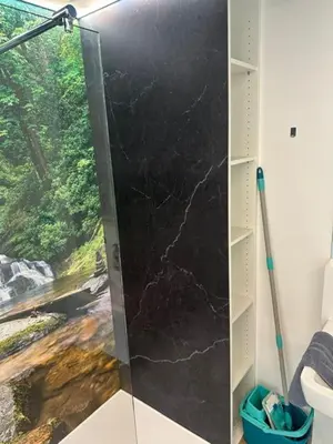 Ein Badezimmer in der Unterkunft Traumhafte Ferien für 2 in traumhafter Unterkunft