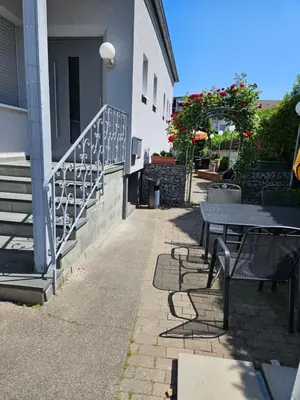 Ein Balkon oder eine Terrasse in der Unterkunft Hotel Gasthof Frohmüller