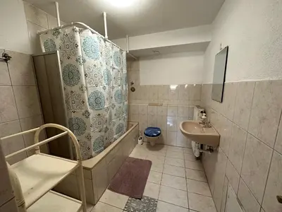 Ein Badezimmer in der Unterkunft Wohnung B2