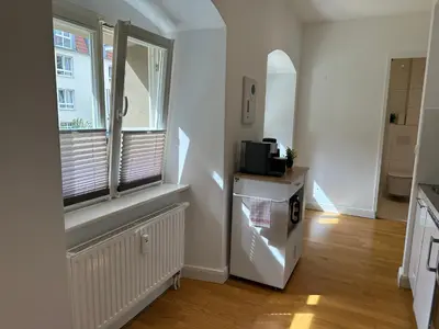 Küche/Küchenzeile in der Unterkunft BELLA - Family&Business Ap 1, 100m zum Konzerteingang Schloß, Parkplatz, SmartTV, Netflix, Waschmaschine, 24h Checkin, 30qm