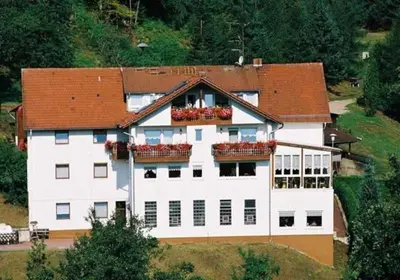 Das Gebäude in dem sich das Hotel befindet