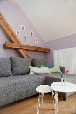 Ein Sitzbereich in der Unterkunft Ferienwohnungen Elsbacher Hof