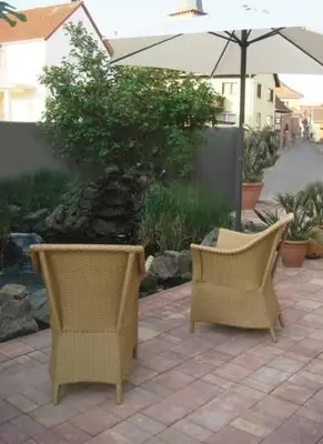 Ein Patio oder anderer Außenbereich in der Unterkunft Klaschter Gastewohnung