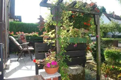 Ein Garten an der Unterkunft Ferienhaus Kaffenberger