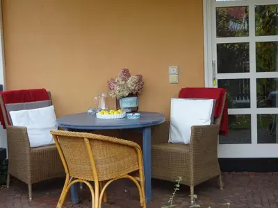 Ein Sitzbereich in der Unterkunft Ferienwohnung Am Odenwaldlimes