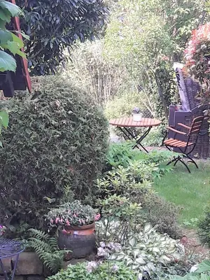 Ein Garten an der Unterkunft Ferienwohnung Bibert