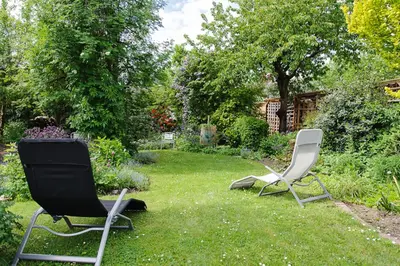 Ein Garten an der Unterkunft Ferienhaus Refugium