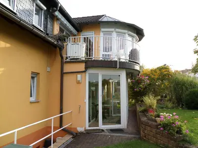 Das Gebäude in dem sich die Ferienwohnung befindet