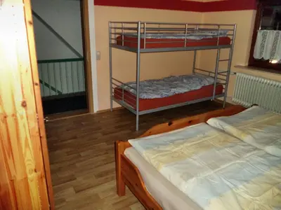 Ein Bett oder Betten in einem Zimmer der Unterkunft Pferdehof Dörsam