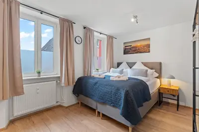 Ein Bett oder Betten in einem Zimmer der Unterkunft WINETIME - Apartment Edenkoben - für bis zu 3 Personen - gemütlich an der südlichen Weinstraße zwischen Landau und Neustadt - nähe Villa Ludwigshöhe - Rietburg