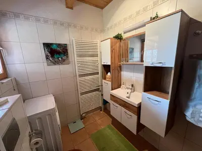 Küche/Küchenzeile in der Unterkunft Ferienhaus Leonie, Holzhaus im Pfälzer Wald 76848 Hofstätten