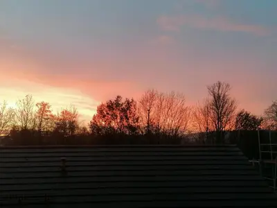 Blick auf den Sonnenuntergang/Sonnenaufgang von des Privatzimmers aus oder aus der Nähe