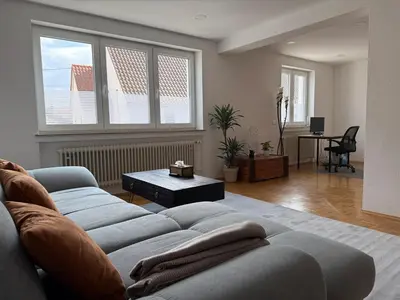 Ein Sitzbereich in der Unterkunft Big Apple House - 3 bedrooms with Promotion for longer stay