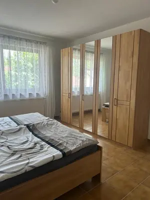 Ein Bett oder Betten in einem Zimmer der Unterkunft Ferienwohnung Sundana
