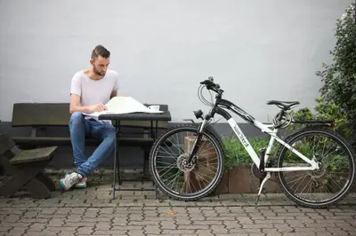 Radfahren an der Unterkunft Hotel Duwakschopp oder in der Nähe