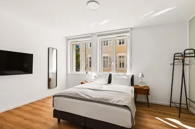 Ein Bett oder Betten in einem Zimmer der Unterkunft Limehome Karlsruhe Kaiserstraße