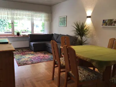 Ein Sitzbereich in der Unterkunft Ferienwohnung Laudenbach