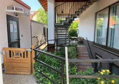Ein Balkon oder eine Terrasse in der Unterkunft Pension Casa Rosa