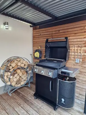 Grundriss der Unterkunft Ferienhaus Anna mit Kamin, Terrasse, Hof & Garage